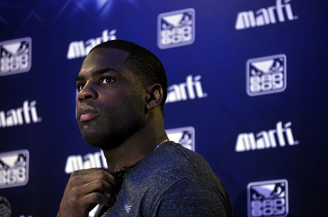 逐渐走出辉 逐渐走出辉